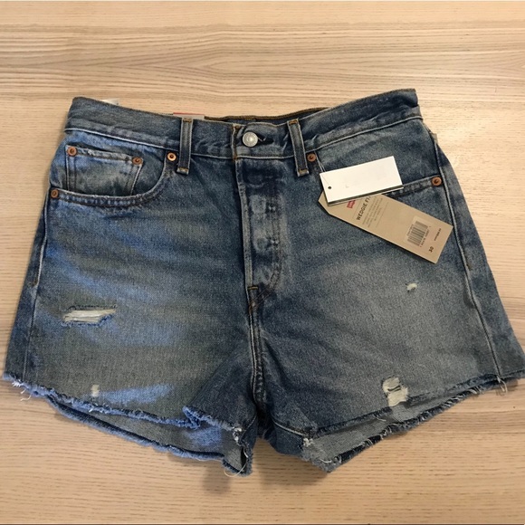 New levi’s highrise wedgie denim short size 30 - Picture 8 of 8